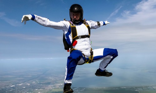Why Do Skydivers Wear Jumpsuits?